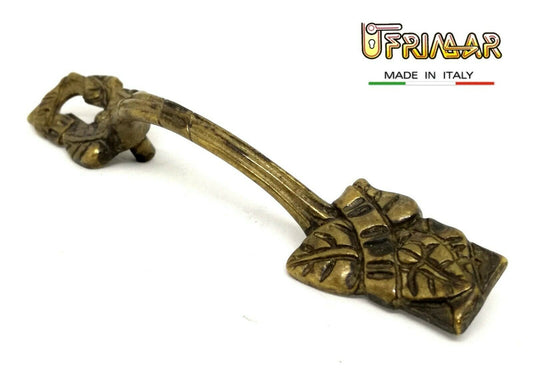 MANIGLIA CLASSICA PER MOBILI ANTICHI Interasse mm.64 OTTONE PATINATO FORO CHIAVE
