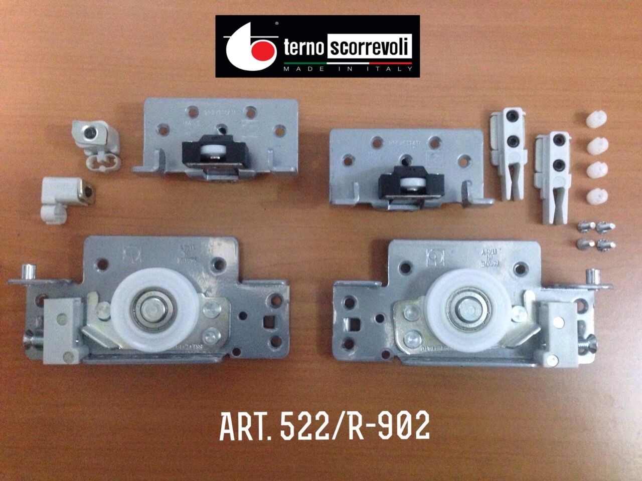 GUARNITURA COMPLETA 522/R-902 TERNO PER ANTA SCORREVOLE INTERNA A POSIZIONE REG.