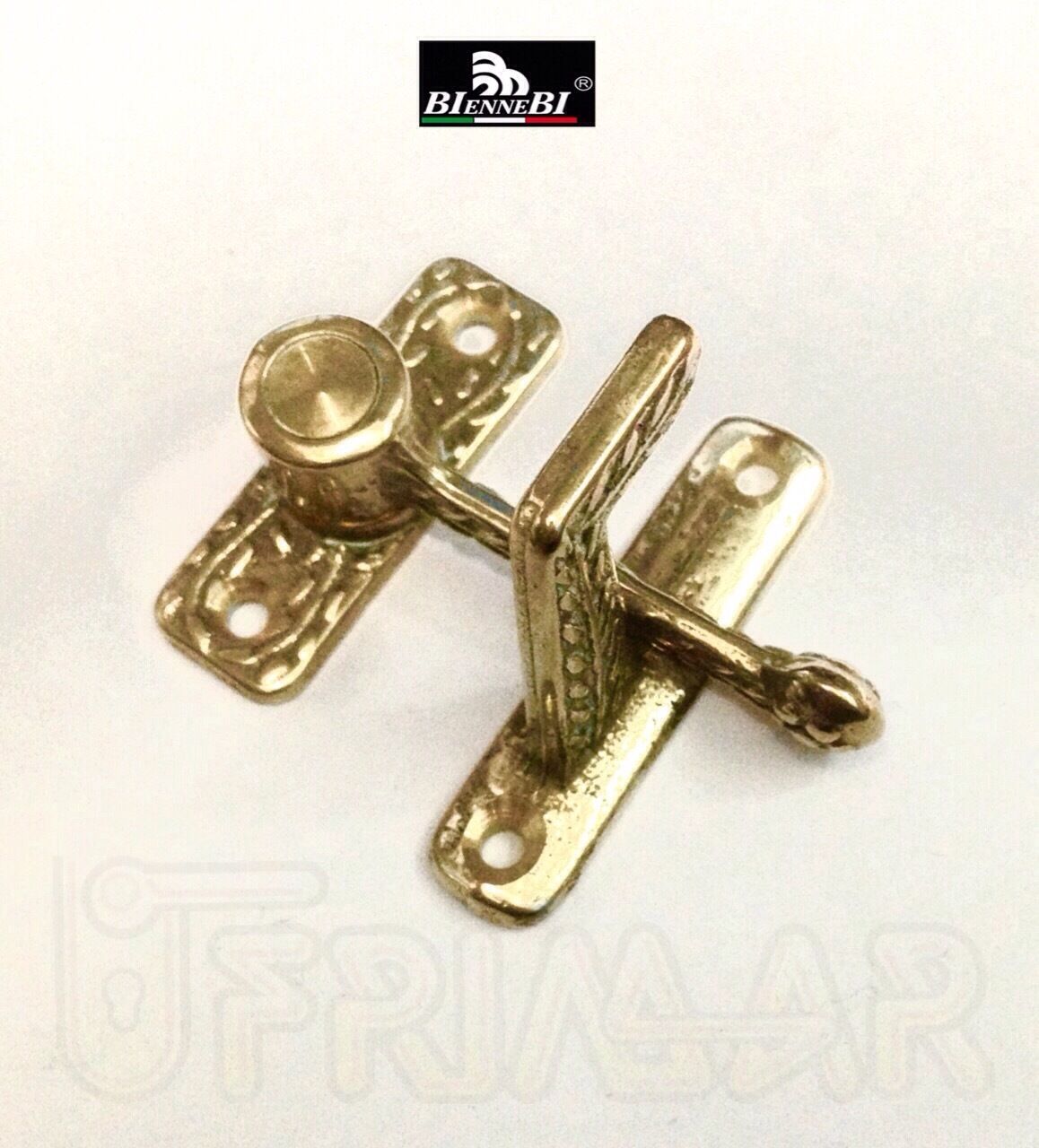 TAVELLINO A SCATTO BAROCCO IN OTTONE CON INOCNTRO da mm.25