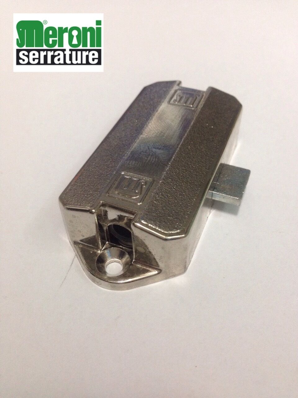 Serratura Meroni Aste Rotanti M98 da applicare con e senza accessori Nichelato