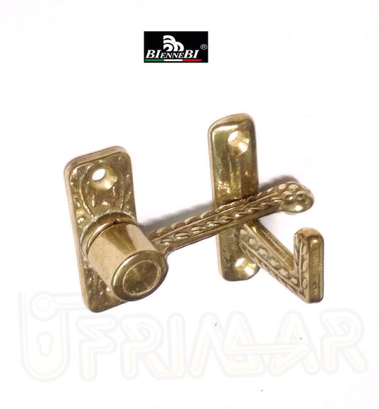 TAVELLINO A SCATTO BAROCCO IN OTTONE CON INOCNTRO da mm.25