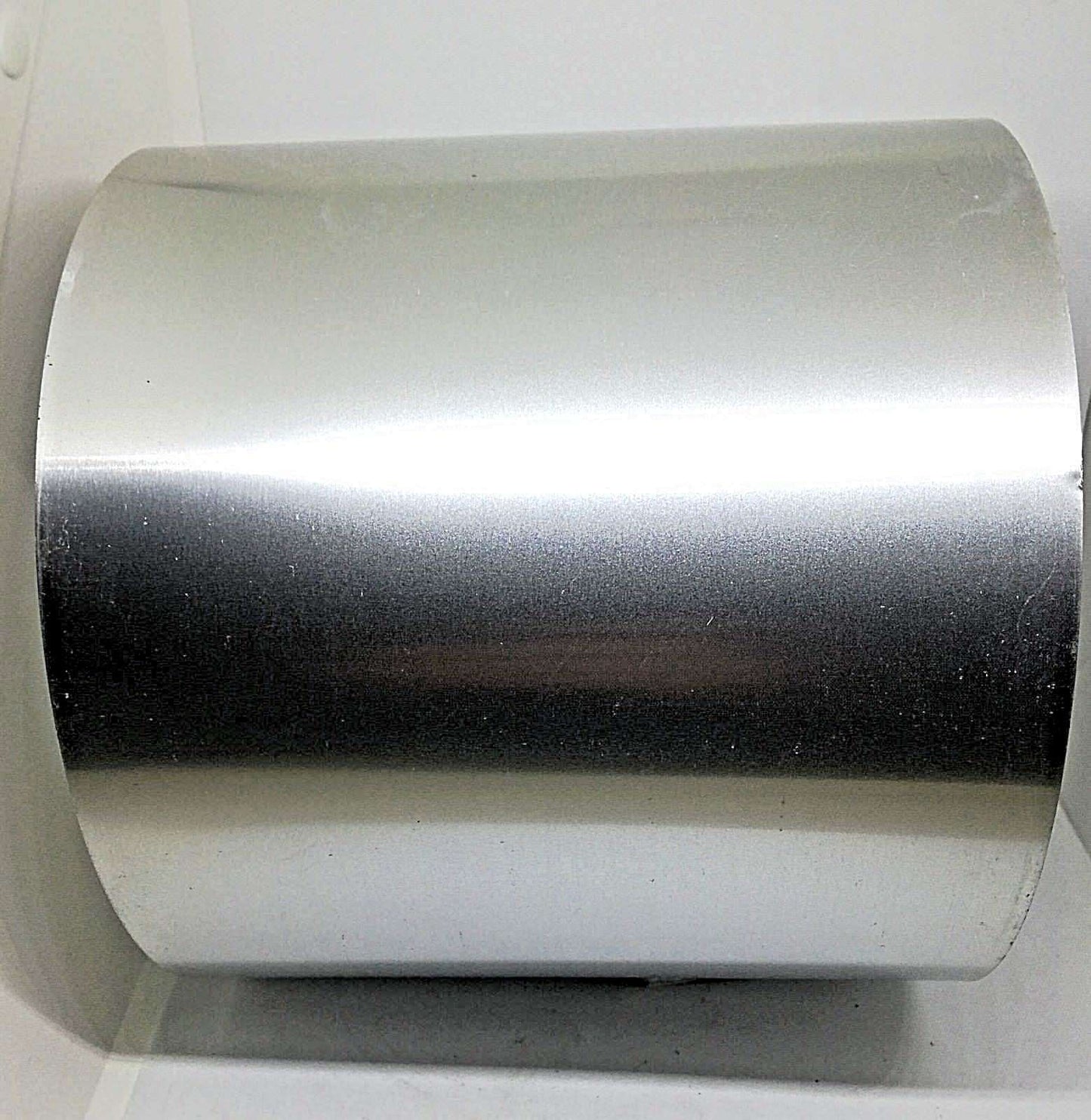 Fascia in alluminio  H. mm.250 x L.mm.1000  profilo zoccolo per porta portone